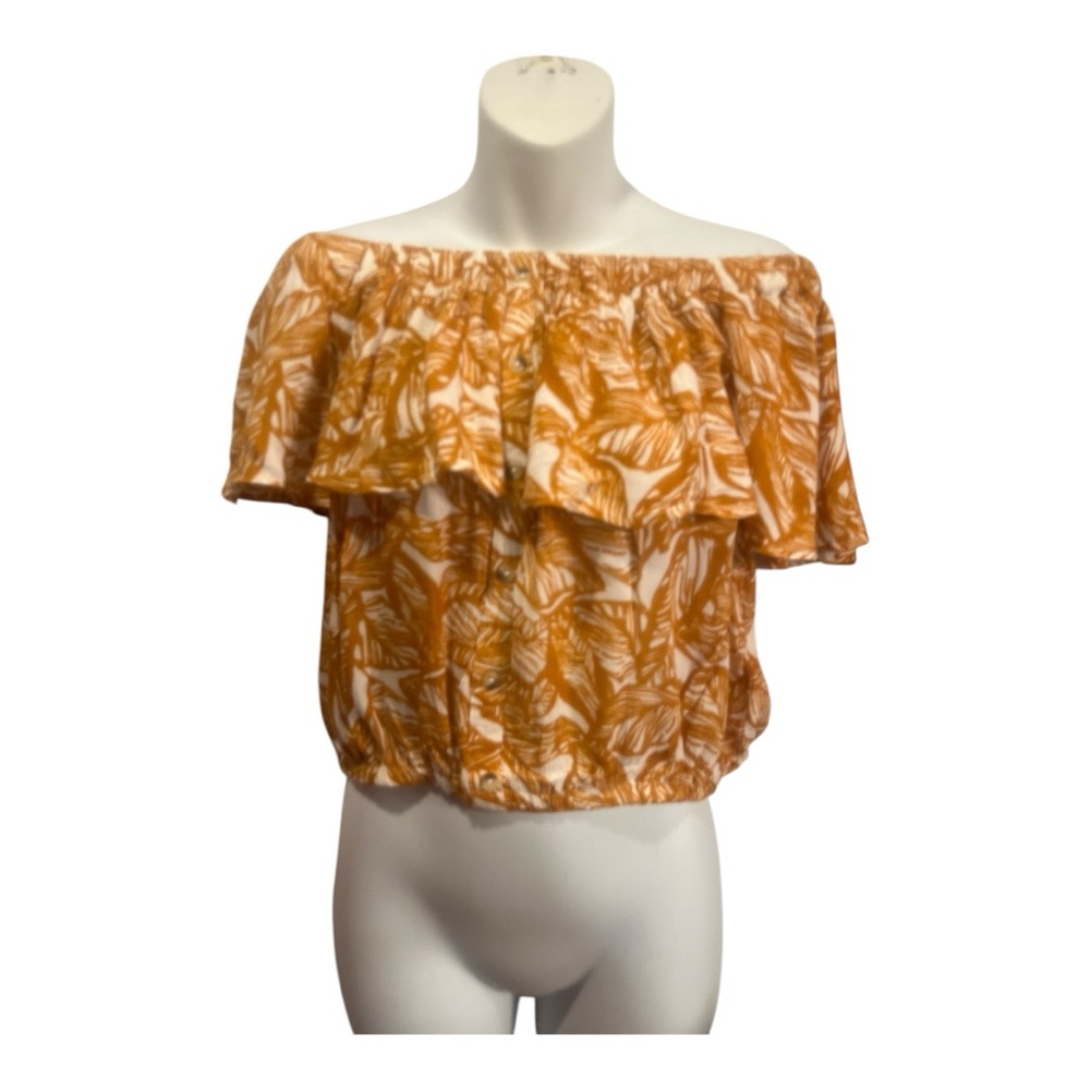 Derek Heart Off-Shoulder Ruffle Top. Size medium